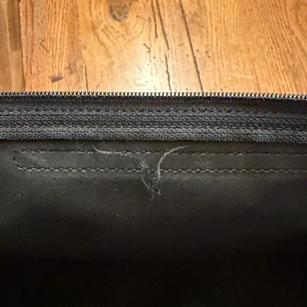 Longchamp Elegant Black Tote - Picture 9 of 14
